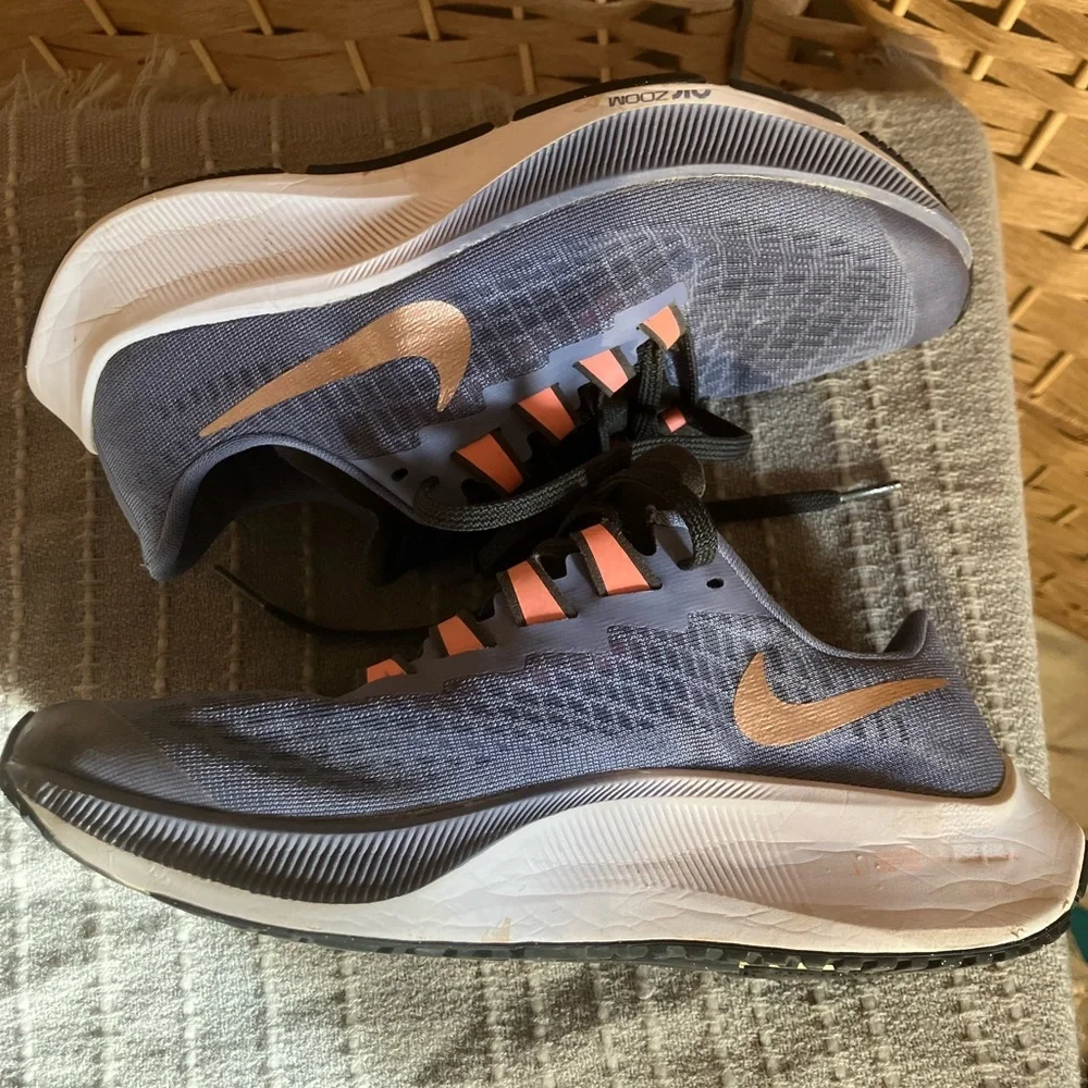 Nike Zoom Pegasus 37 (Girl’s 5Y) - Picture 5 of 7